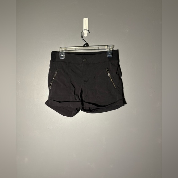 Athleta Trekkie Shorts in Black Women’s Size 6 - Picture 2 of 4